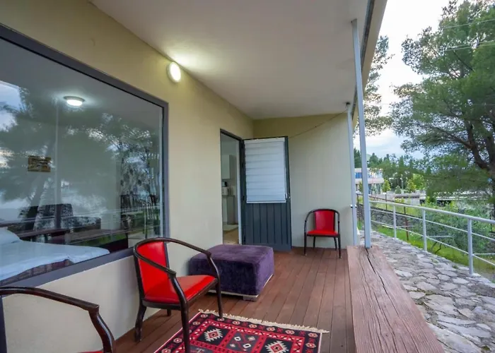 Сasa de vacaciones Among The Trees Široka